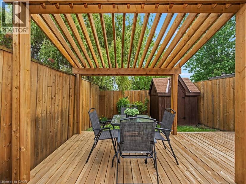 15 POWELL Lane — photo 22 of 33