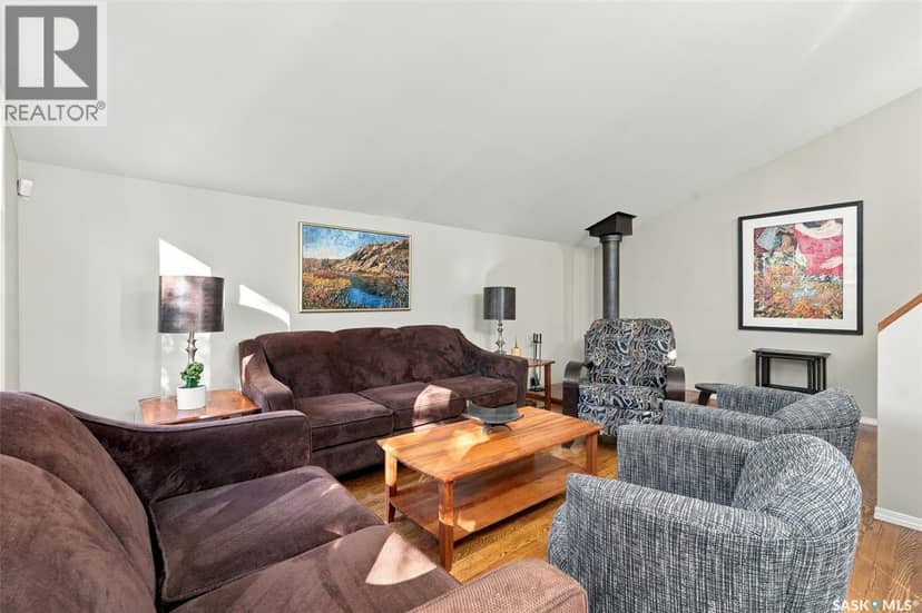567 Adilman DRIVE — photo 34 of 40