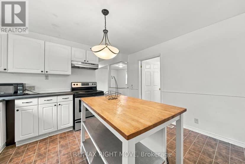 173 Barrie Road — photo 15 of 34