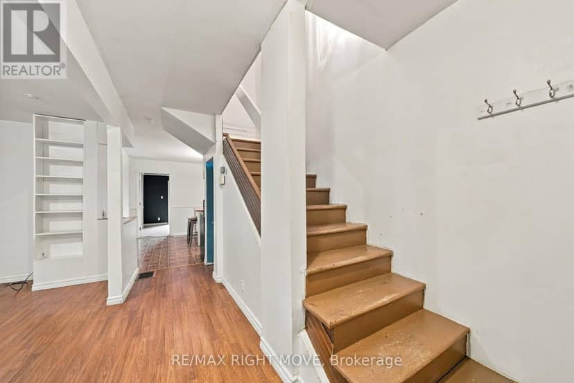 173 Barrie Road — photo 6 of 34
