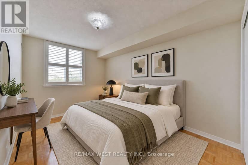 319 - 7373 Martin Grove Road — photo 28 of 40