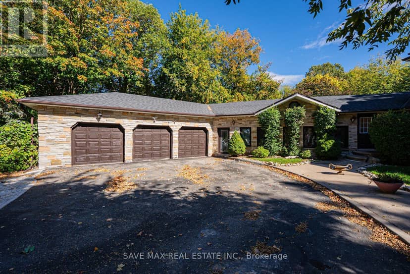 1215 Martins Boulevard — photo 10 of 40