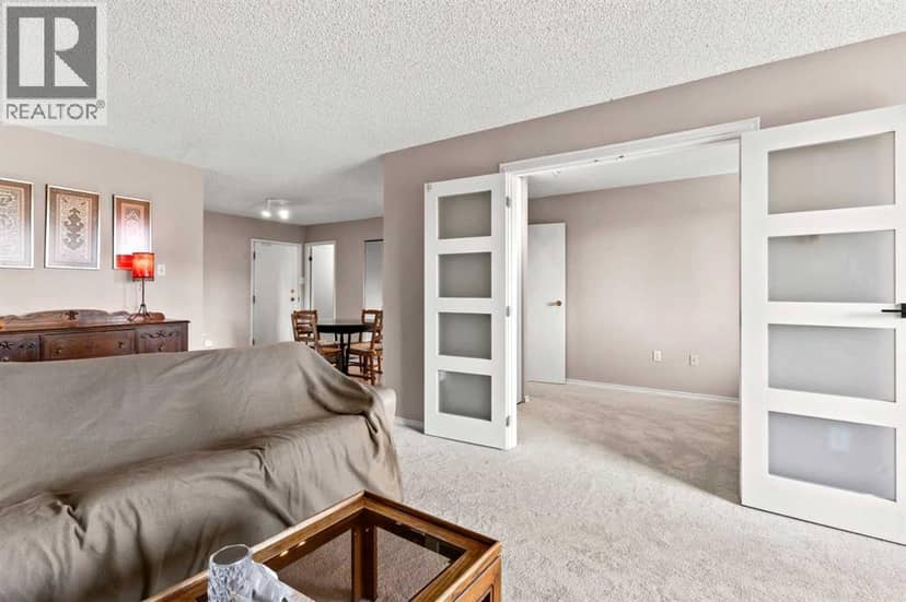 704, 718 12 Avenue SW — photo 14 of 25
