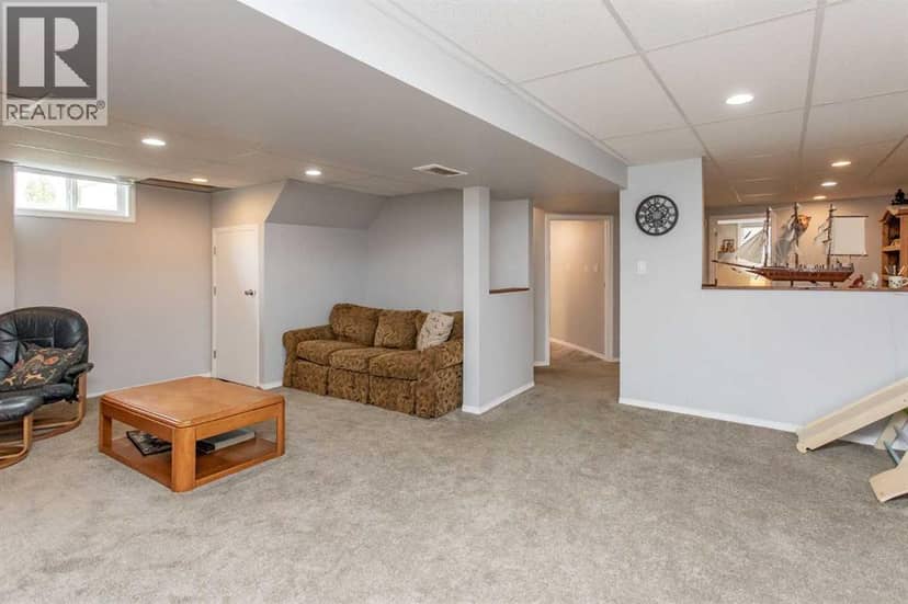 66 Oberlin Avenue — photo 18 of 37