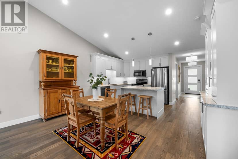 98 Putters Street — photo 11 of 35