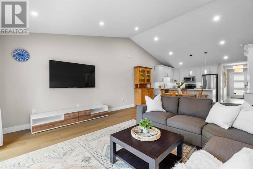 98 Putters Street — photo 15 of 35