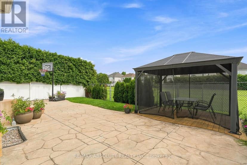 2158 Valenceville Crescent — photo 38 of 40
