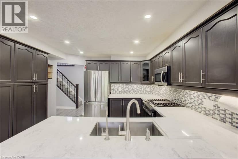 553 WATERTON Drive — photo 17 of 40