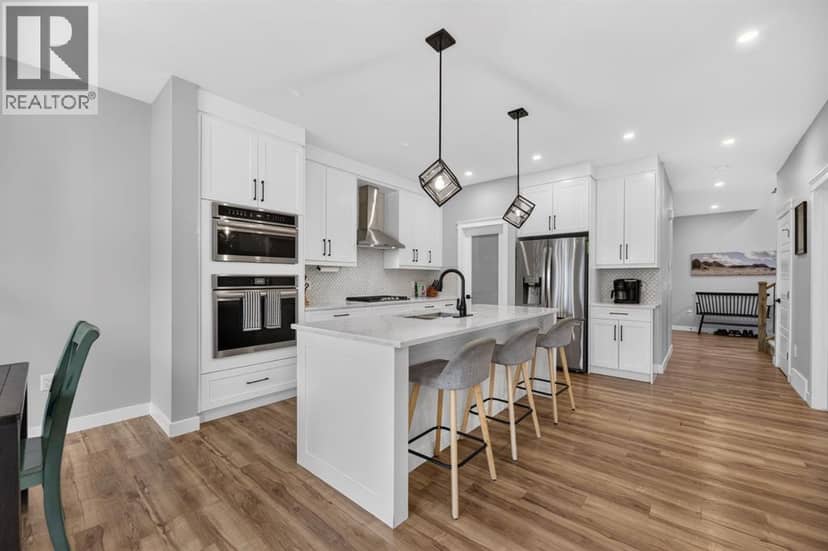 822 Mandalay Boulevard, Carstairs, photo 8