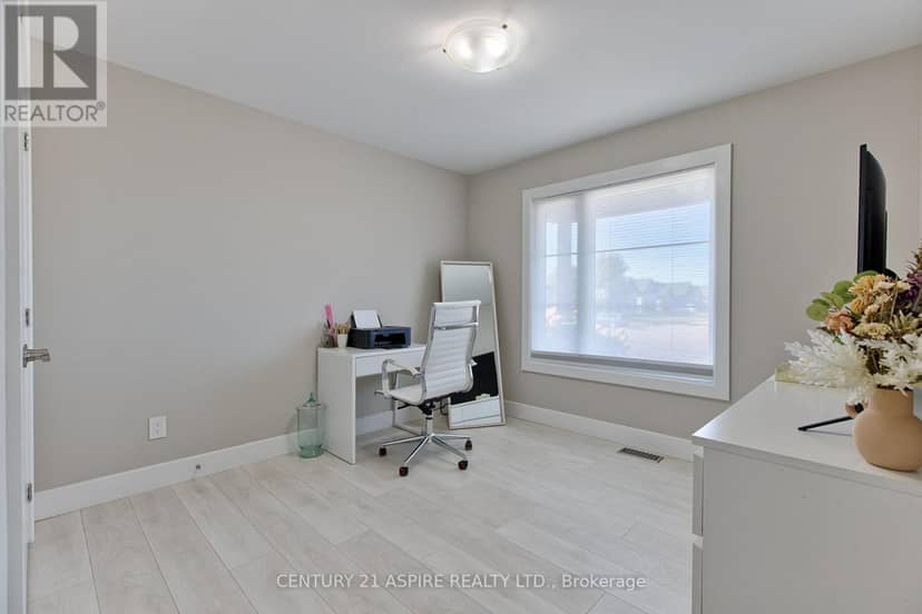 59 Noble Crescent — photo 23 of 40