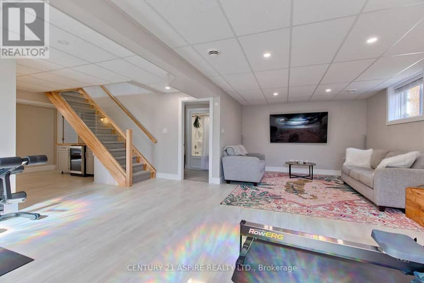 59 Noble Crescent — photo 29 of 40