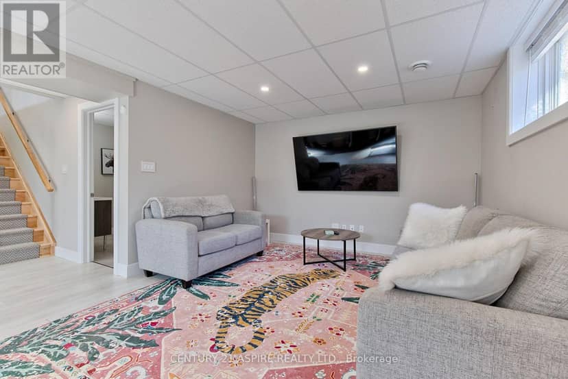 59 Noble Crescent — photo 30 of 40