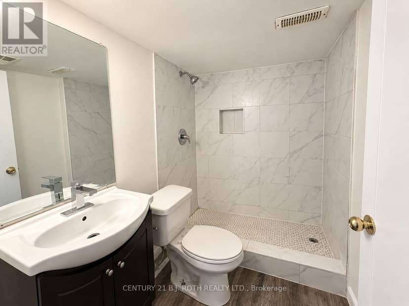 371 East St Orillia Street — photo 6 of 15