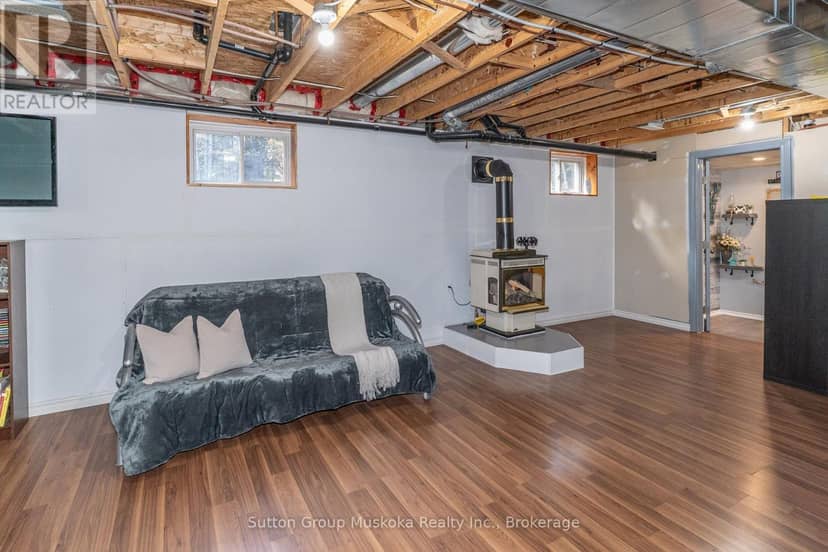 26 Centurion Crescent — photo 34 of 40