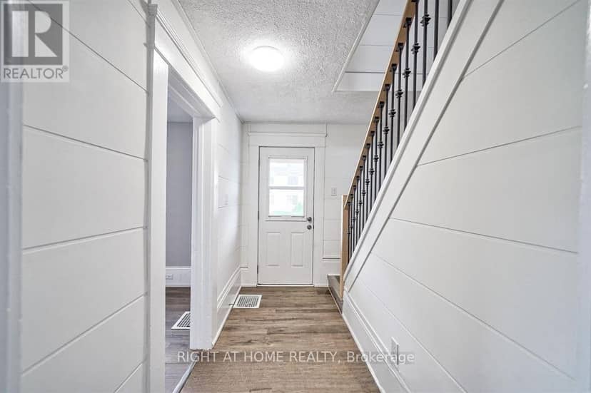 15 Asher Street, Welland