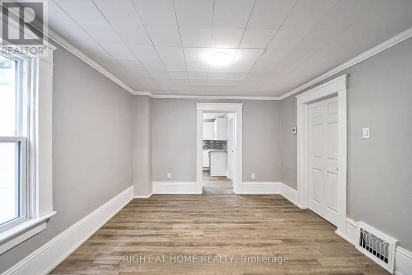 15 Asher Street, Welland, photo 2
