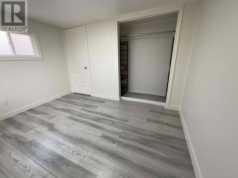 38 Linkletter Estate — photo 14 of 15