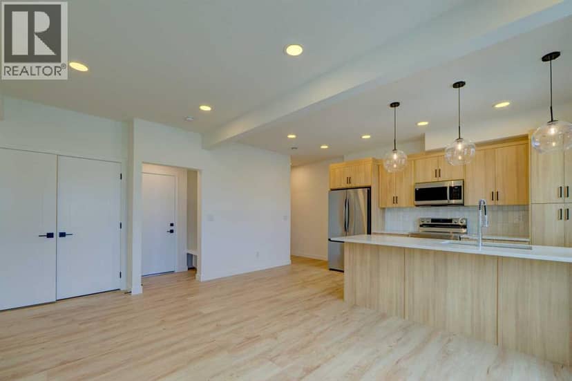 14832 1 Street NW, Calgary, photo 4