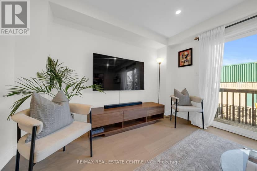 3440 Redpath Circle — photo 18 of 40