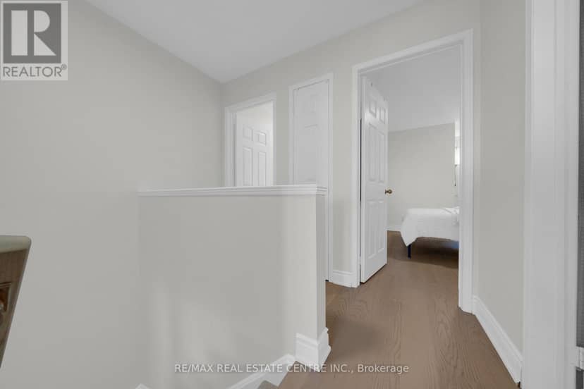 3440 Redpath Circle — photo 37 of 40