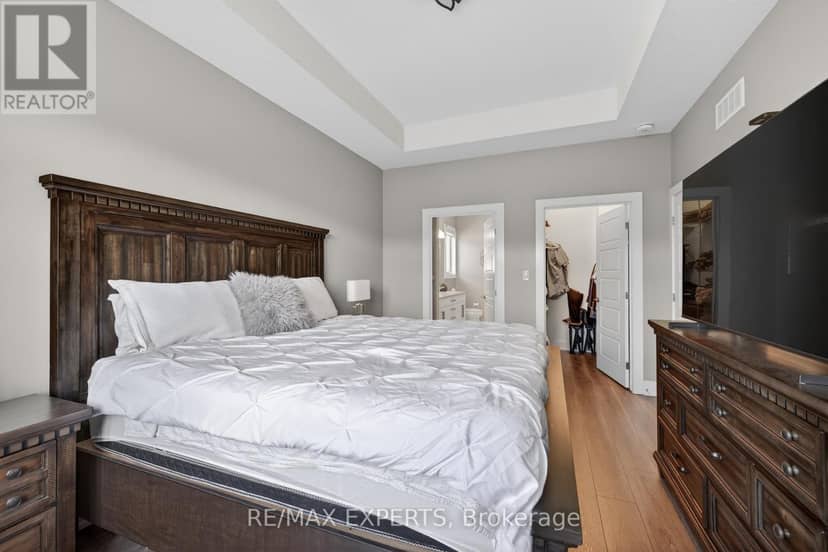 21 - 10 McPherson Court — photo 24 of 40