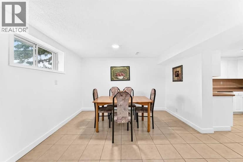 5603 Trelle Drive NE — photo 25 of 40