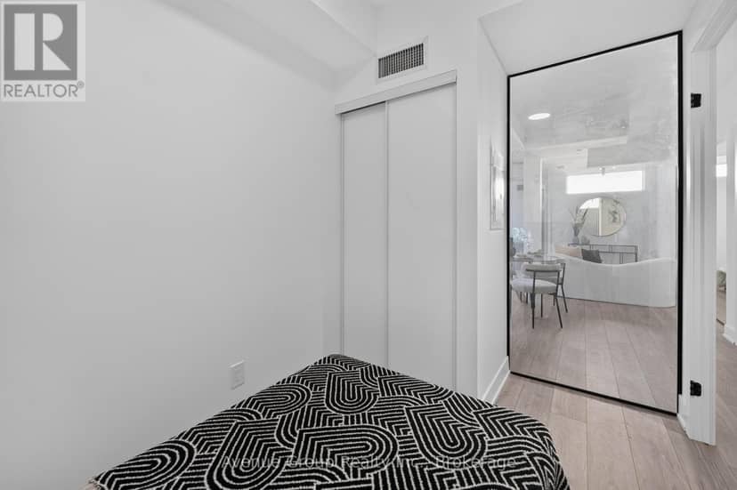501 - 1285 Queen Street E — photo 15 of 34