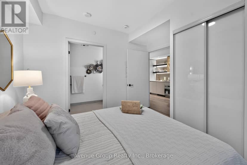 202 - 1285 Queen Street E — photo 19 of 38