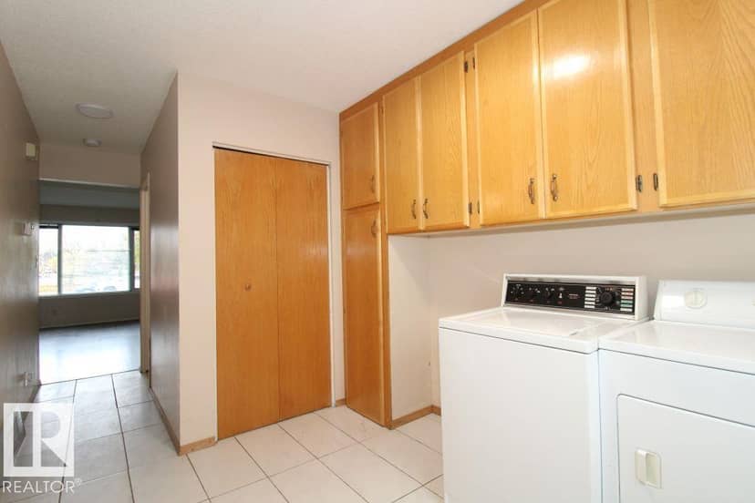 11393 22 AV NW, Edmonton, photo 3