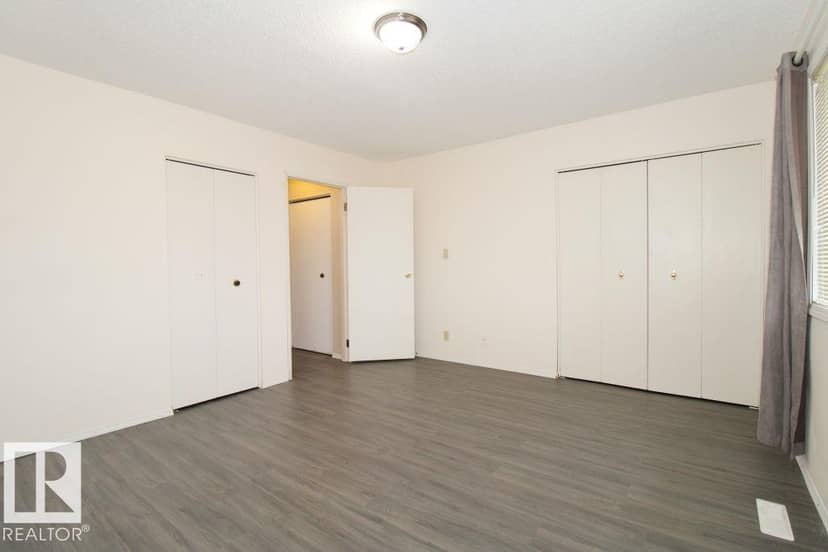 11393 22 AV NW — photo 20 of 31