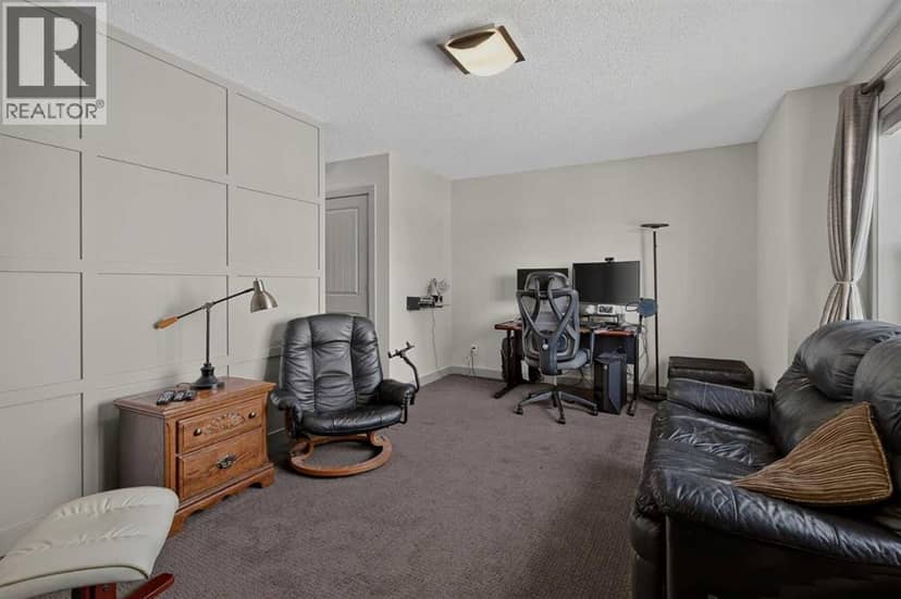 166 Hillcrest Circle SW — photo 15 of 34