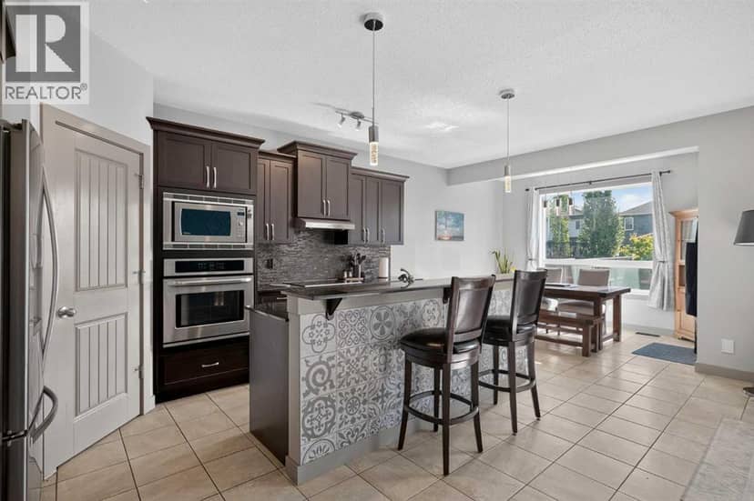 166 Hillcrest Circle SW — photo 11 of 34