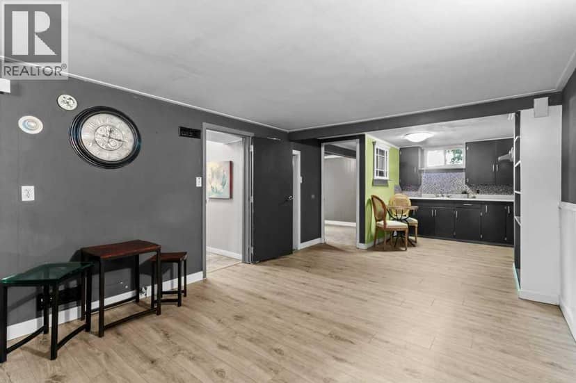 5708 45 Avenue — photo 25 of 40