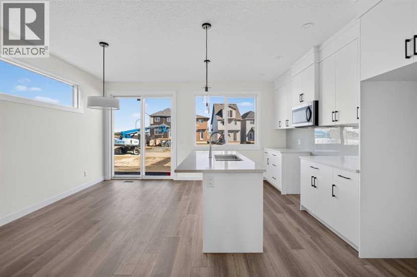 202 Starling Boulevard NW — photo 9 of 37