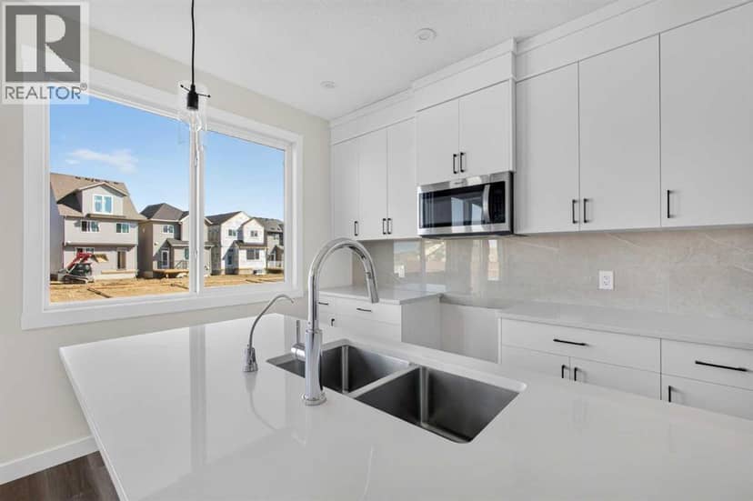 202 Starling Boulevard NW — photo 13 of 37
