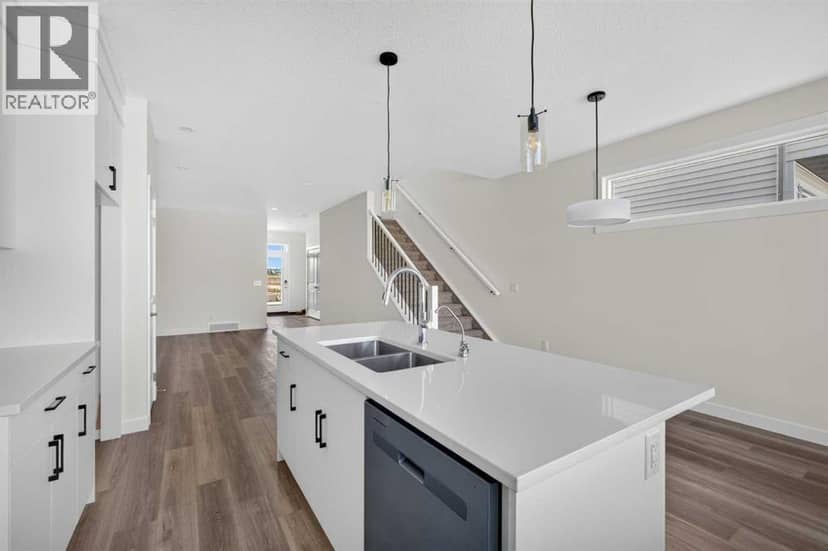 202 Starling Boulevard NW — photo 17 of 37
