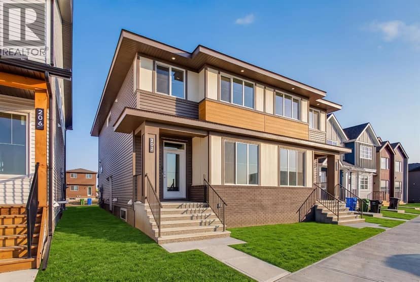 202 Starling Boulevard NW, Calgary, photo 2