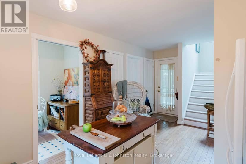 Unit 123 - 383 McNabb Street — photo 12 of 40