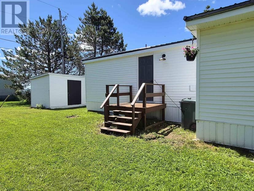 25 Brentwood Estates, Amherst, photo 4
