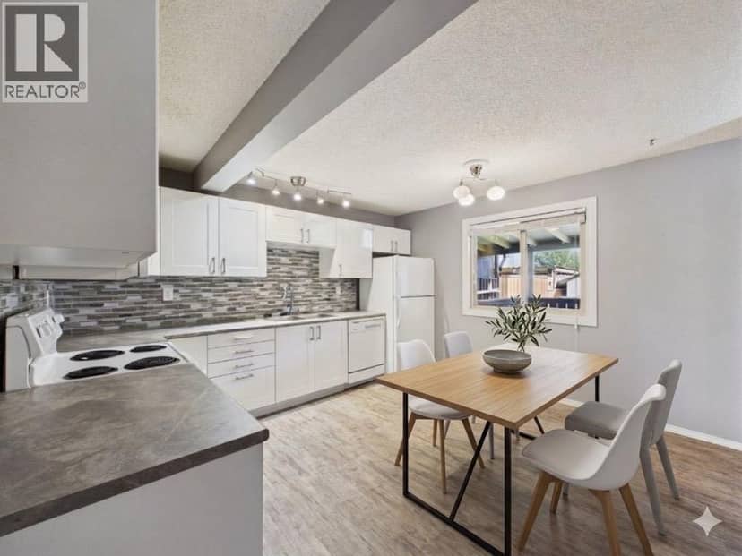 B, 4 Manning Street — photo 12 of 36