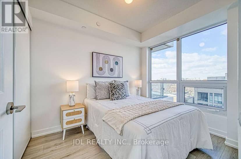 1608 - 395 Bloor Street E — photo 20 of 24