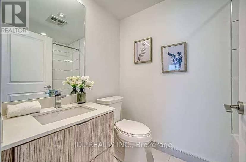 1608 - 395 Bloor Street E — photo 21 of 24