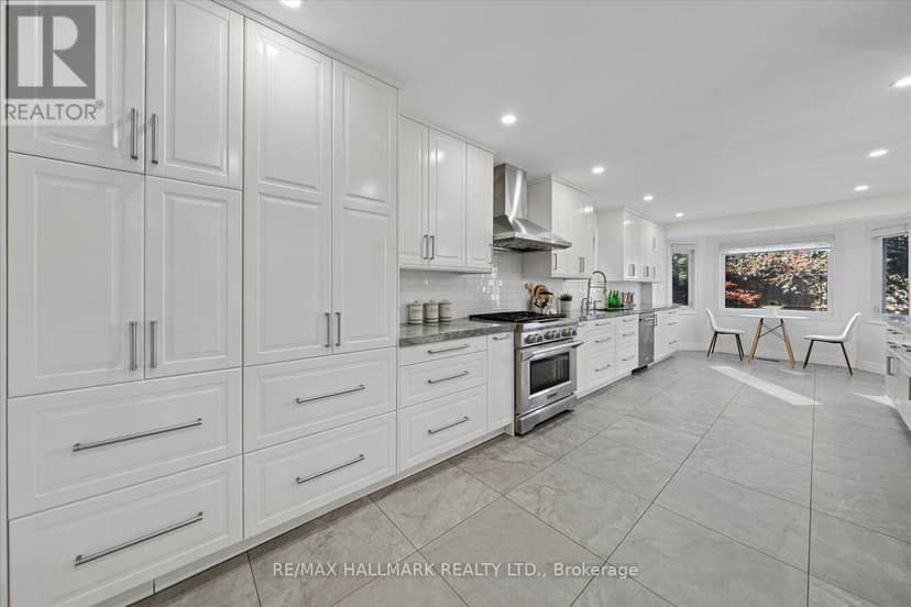 67 Chilmar Crescent — photo 16 of 40