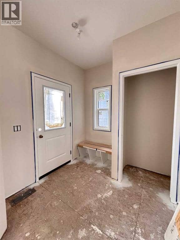 905 Reynolds Lane SW, Airdrie, photo 3