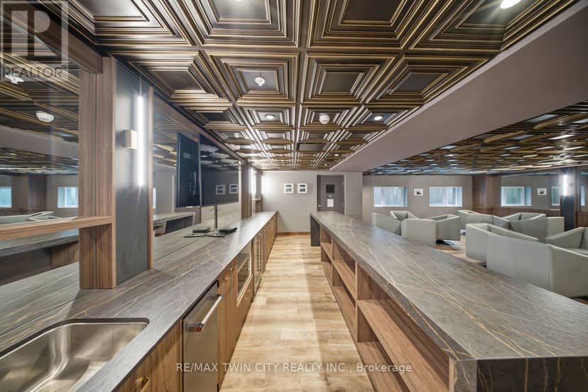 108 - 34 Norman Street — photo 35 of 40