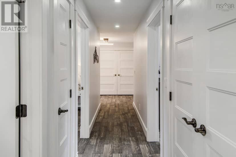 405 Townshipline Road — photo 29 of 40