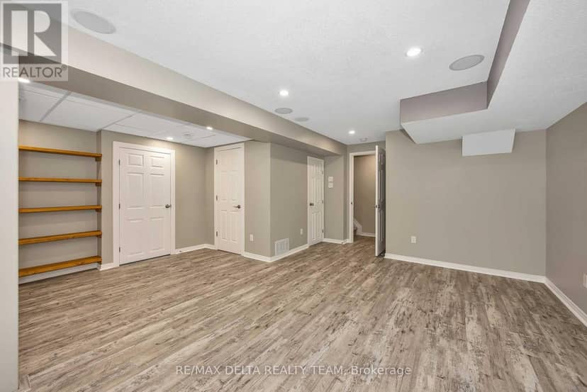 253 Cityview Crescent — photo 35 of 40