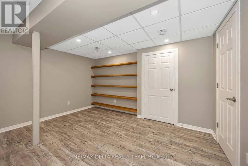 253 Cityview Crescent — photo 37 of 40