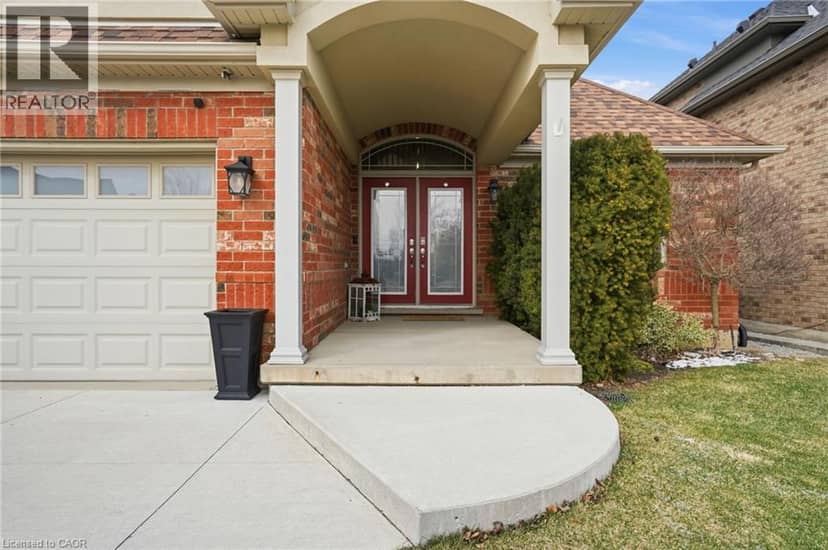 160 FESTIVAL Way — photo 4 of 40