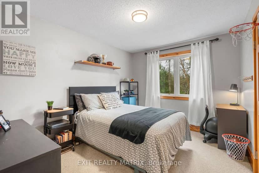 8010 Iveson Drive — photo 30 of 40